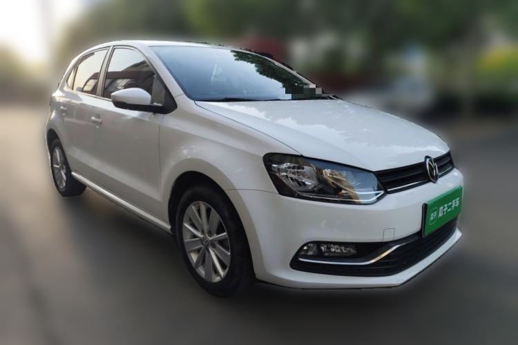 Used Volkswagen Polo 2016 1.6L Automatic Comfort Model
