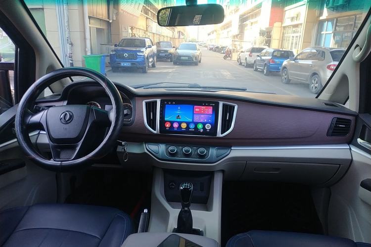 Used FORTHING Lingzhi 2019 M5 1.6L 7-Seater Base Model China VI
