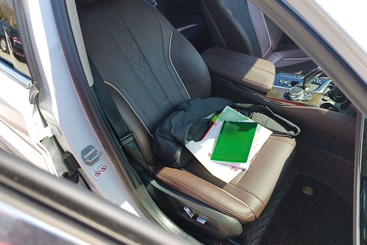 Used BMW 5 Series 2021 Updated Version 525Li Luxury Package
