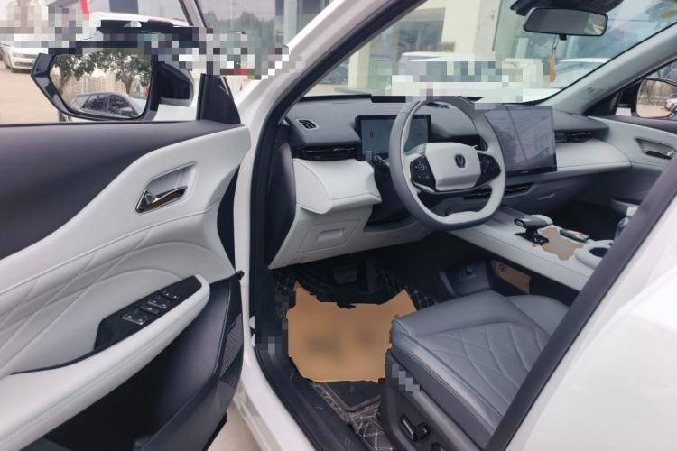 Used Changan UNI-Z New Energy 2024 Blue Whale Smart Electric iDD 125km Excellence Model