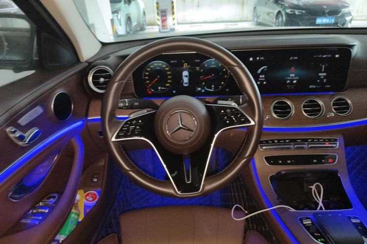 Used Mercedes-Benz E-Class 2022 Second Facelift E 300 L Fashion Edition
