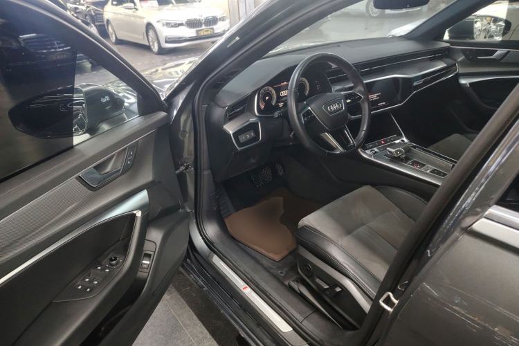 Used Audi A6L 2022 40 TFSI Luxury Dynamic Model Driver Seat