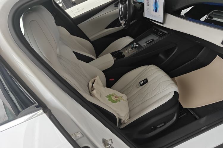 Used BYD Seal 06 New Energy 2024 DM-i 120KM Flagship Model Right Front Seat