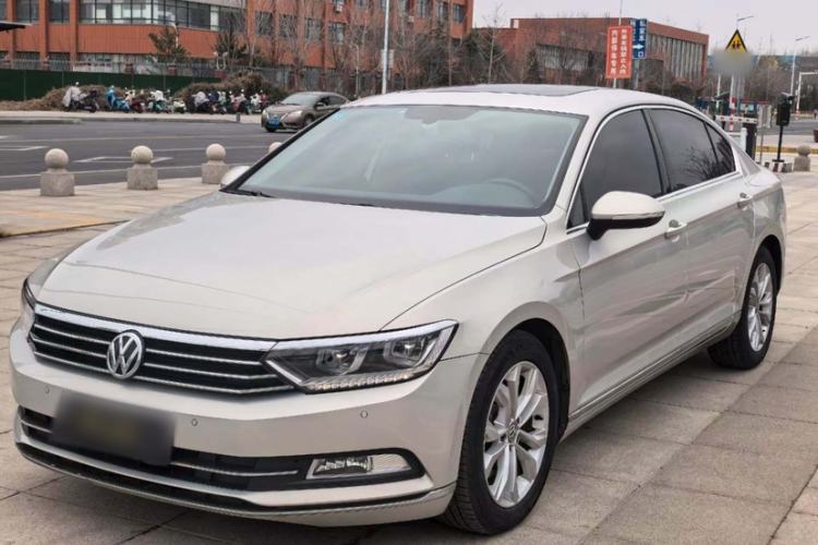 Used Volkswagen Magotan 2019 330TSI DSG Luxury Version China VI Standard
