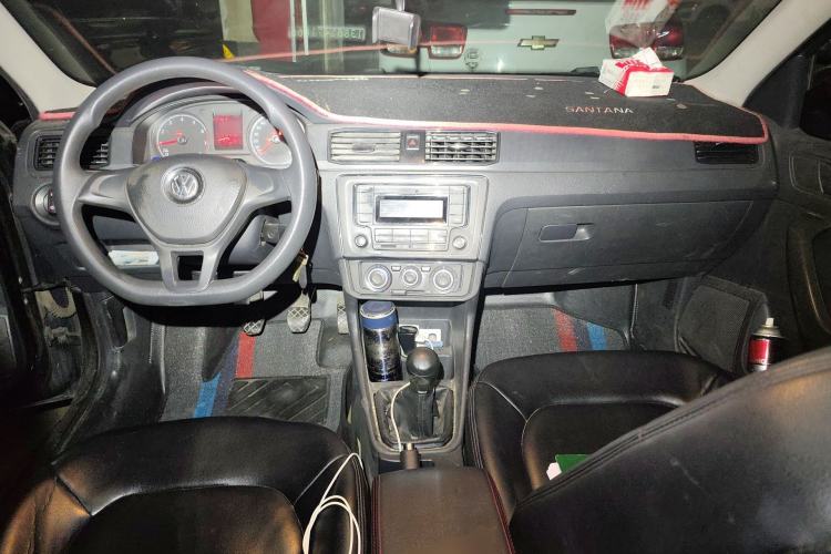 Used Volkswagen Santana 2016 1.6L Manual Fashion Edition Center Console