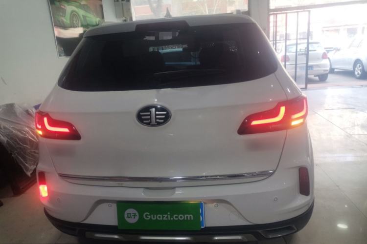 Used Bestune X40 2019 1.6L Automatic Luxury Edition China VI
