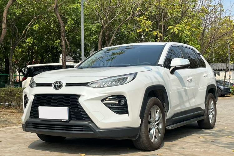 Used Toyota Wildlander 2024 2.0L CVT Two-Wheel Drive Leading Edition