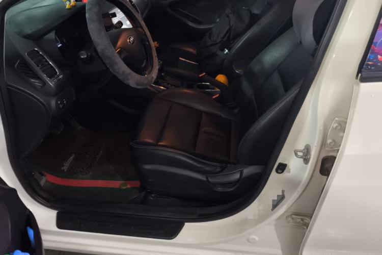 Used Kia K3 2016 1.6L Automatic with Sunroof
