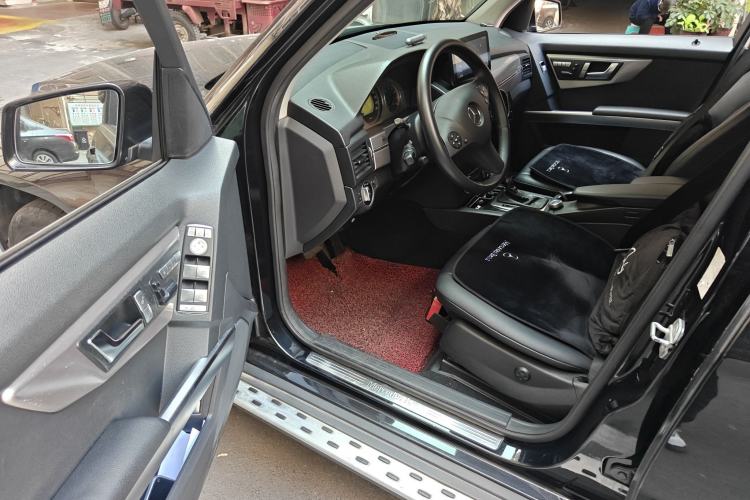 Used Mercedes-Benz GLK-Class 2010 GLK 300 4MATIC Fashion Model Driver Seat