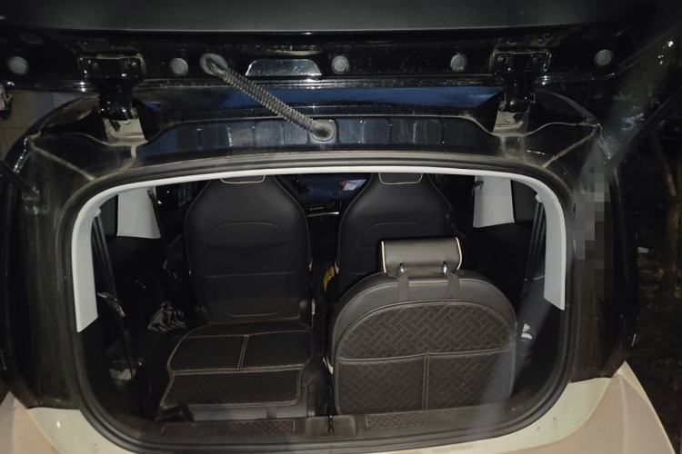 Used Baojun KiWi EV 2021 Artist Model Lithium Iron Phosphate