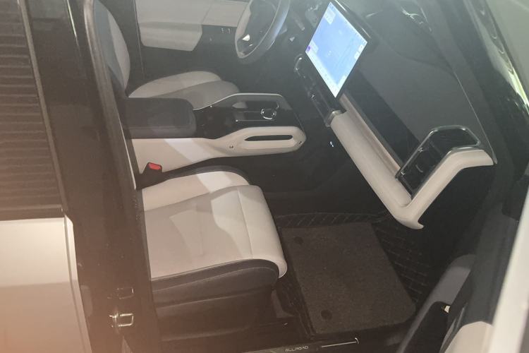 Used iCAR 03 2024 472km Four-Wheel Drive Long-Range Version