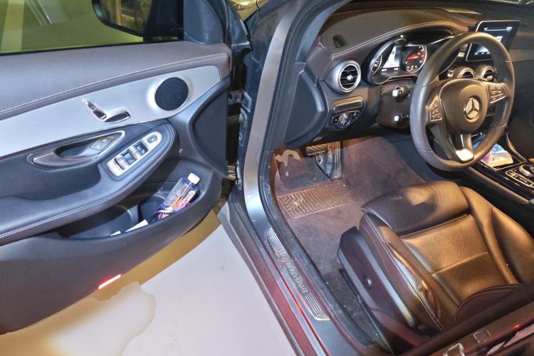 Used Mercedes-Benz GLC 2018 Facelift GLC 200 4MATIC
