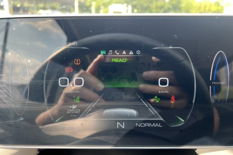 Used ORA Black Cat 2022 405 km Long-Range Version Ternary Lithium
