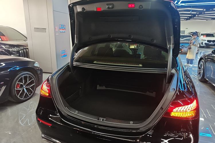 Used Mercedes-Benz E-Class 2021 Facelift E 300 L Stylish Edition