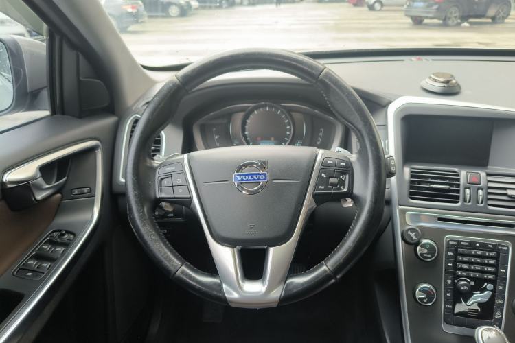 Used Volvo XC60 2014 T6 Zhiyi Edition Steering Wheel