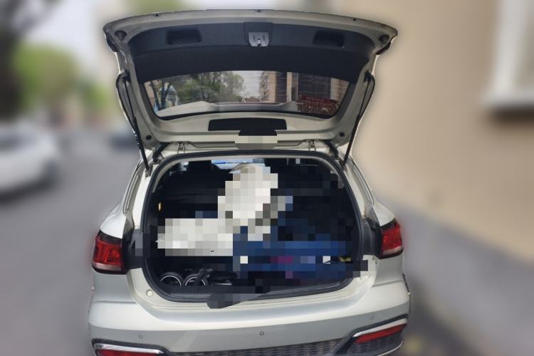 Used Roewe Ei5 2018 Internet Luxury Edition Trunk