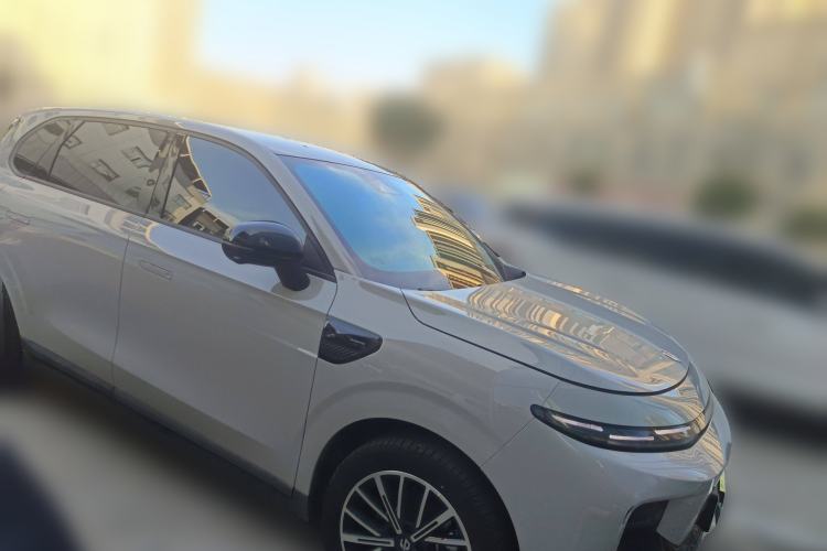 Used Leapmotor B10 2025 510 Joyful Edition Front Right 45 Deg