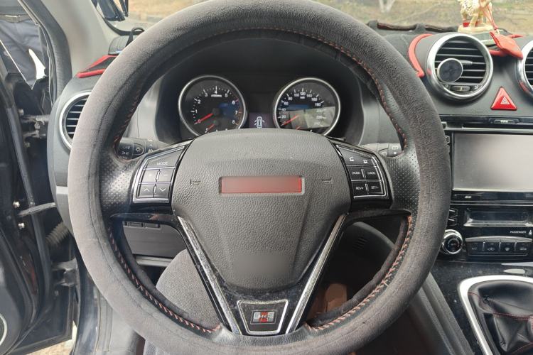 Used Haval H6 2013 Upgraded Model 1.5T Manual Two-Wheel Drive Elite Version