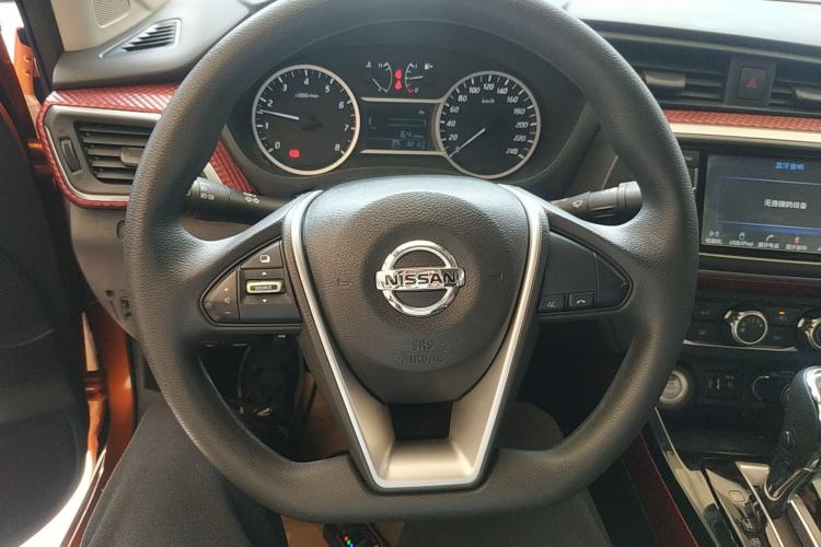 Used Nissan Lannia 2016 1.6L CVT Smart Cool Edition