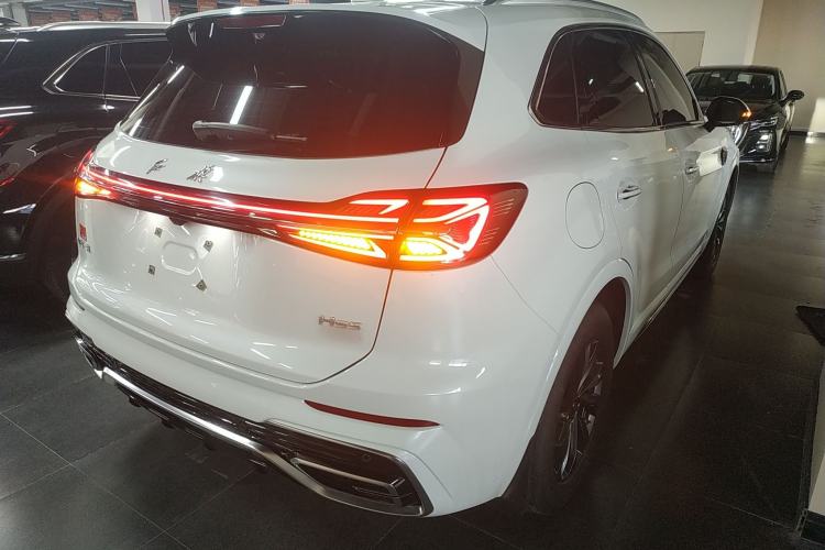Used Hongqi HS5 2023 2.0T Qixiang Pro Edition
