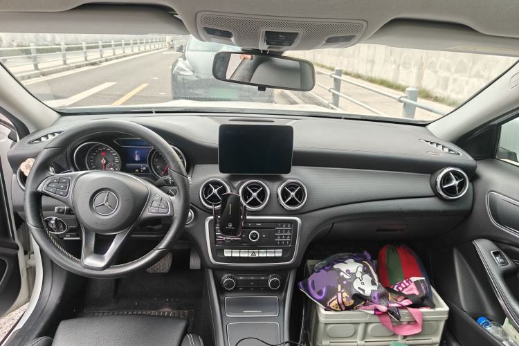 Used Mercedes-Benz GLA 2017 GLA 200 Fashion Model
