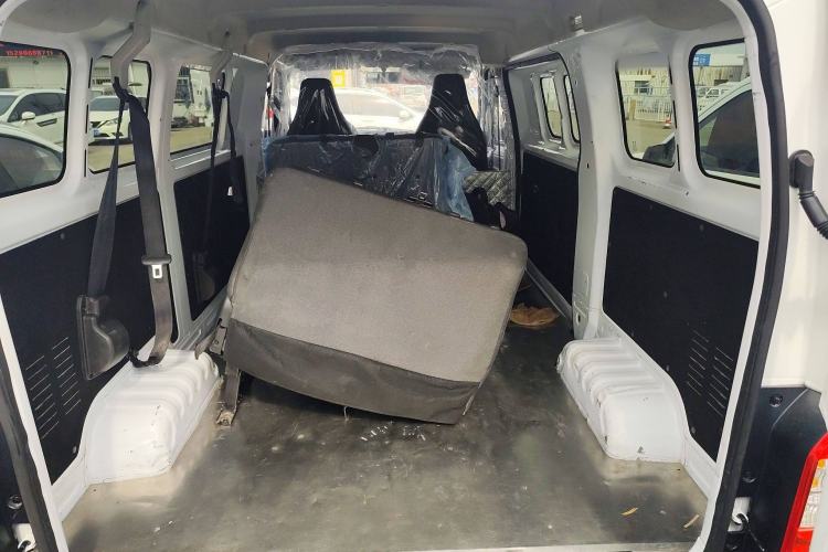 Used Karry Jiangtun E5 2024 268 km Range Open-Window 6-Seater Version
