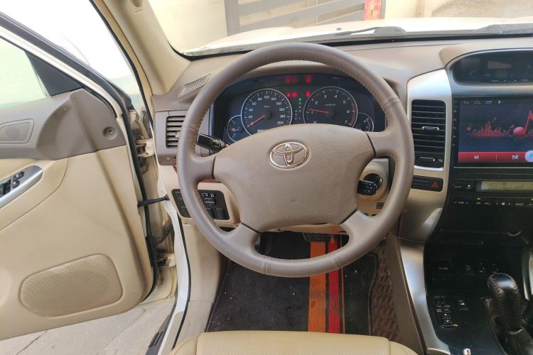 Used Toyota Prado 2006 4.0L Automatic VX
