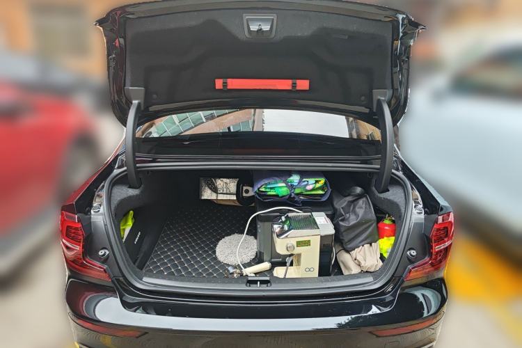 Used Volvo S60 2022 B4 Zhiyi Luxury Edition