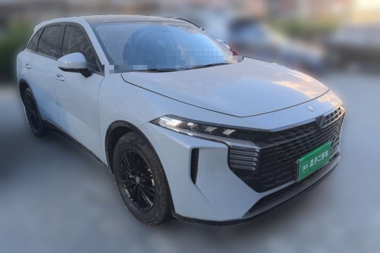 Used Venucia V 2021 260T Idol Edition
