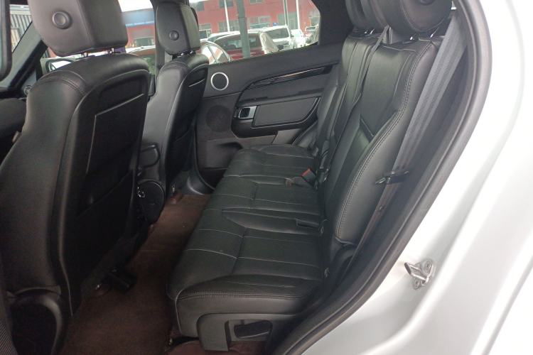 Used Land Rover Discovery 2018 3.0 SC V6 SE