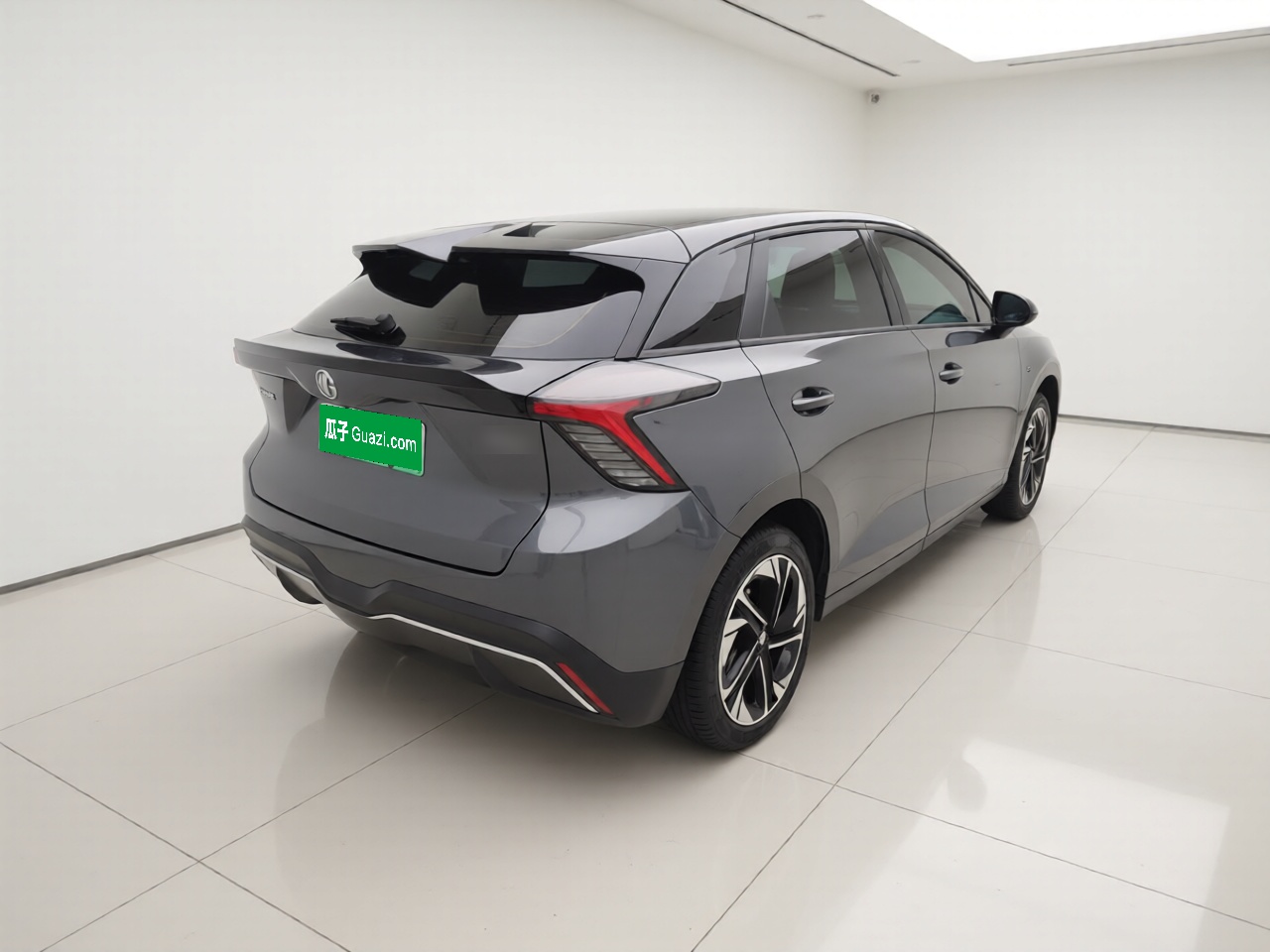 MG 4 EV 2023 415 km Range Sea-Faring Champion Edition — снимка 6