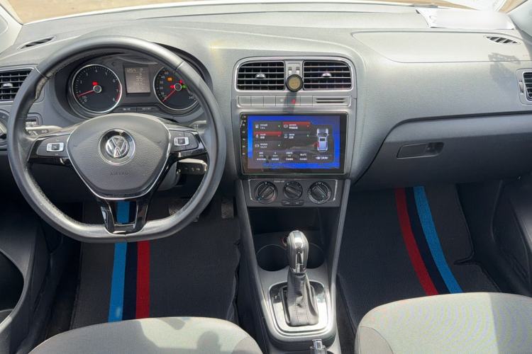 Used Volkswagen Polo 2016 1.6L Automatic Comfort Model