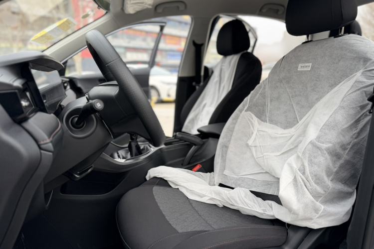 Used Roewe i5 2026 Model 1.5L Manual Comfort Version