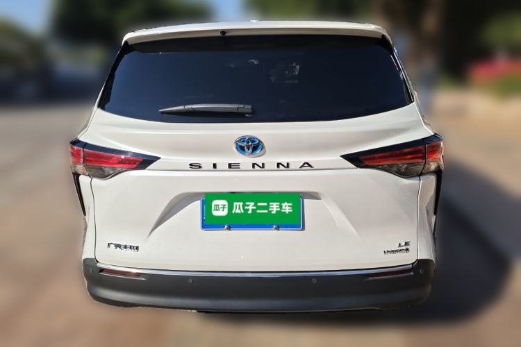 Used Toyota SIENNA 2023 2.5L Hybrid Comfort Edition Rear