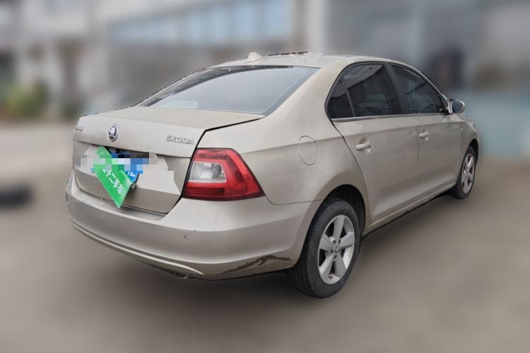 Used Skoda Rapid 2013 1.6L Automatic Smart Selection Model Rear Right 45 Deg