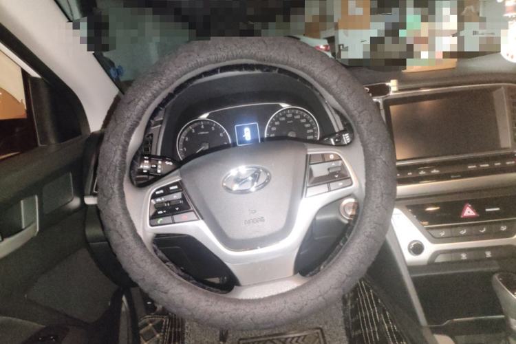 Used Hyundai Elantra (6th Generation / Lingdong) 2016 1.6L Automatic ZhiXuan – Elite Version Steering Wheel