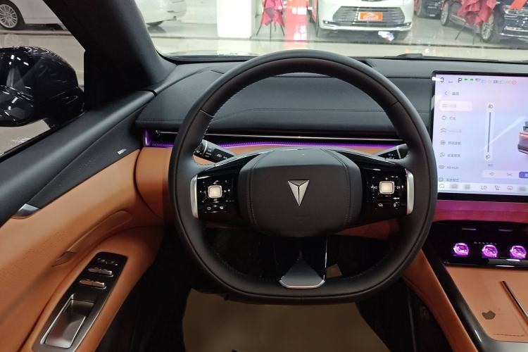 Used Deepal L07 2025 530 Ultra Qiankun Intelligent Driving ADS SE Pure Electric Version
