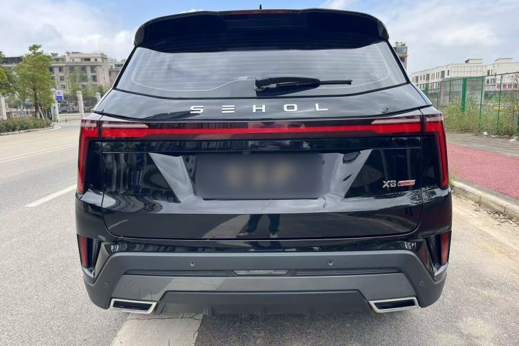 Used SOL X8 PLUS 2023 1.5 TGDI DCT Luxury Edition 7-Seater