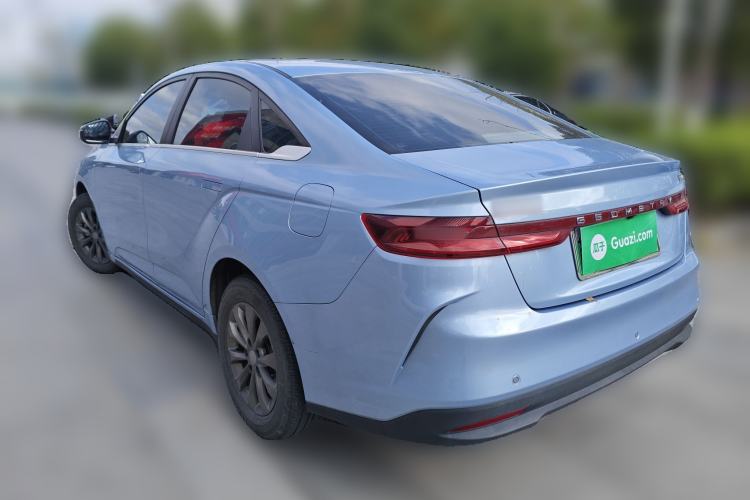 Used Geometry G6 2022 620 New Le Xinying
