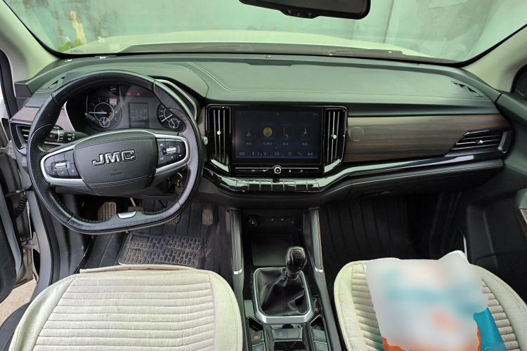 Used JMC Yuhu 9 2019 2.0T Manual Gasoline Two-Wheel Drive Comfort Edition