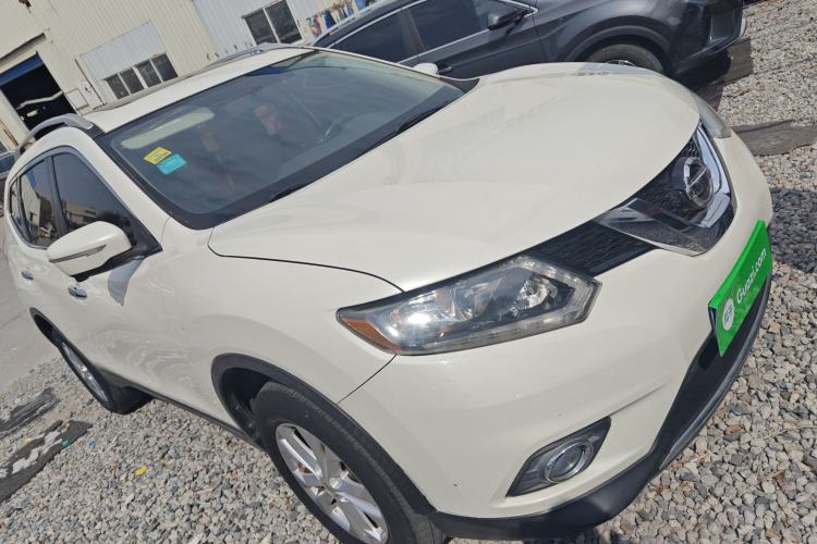 Used Nissan X-Trail 2015 2.0L CVT Comfort MAX Edition 2WD