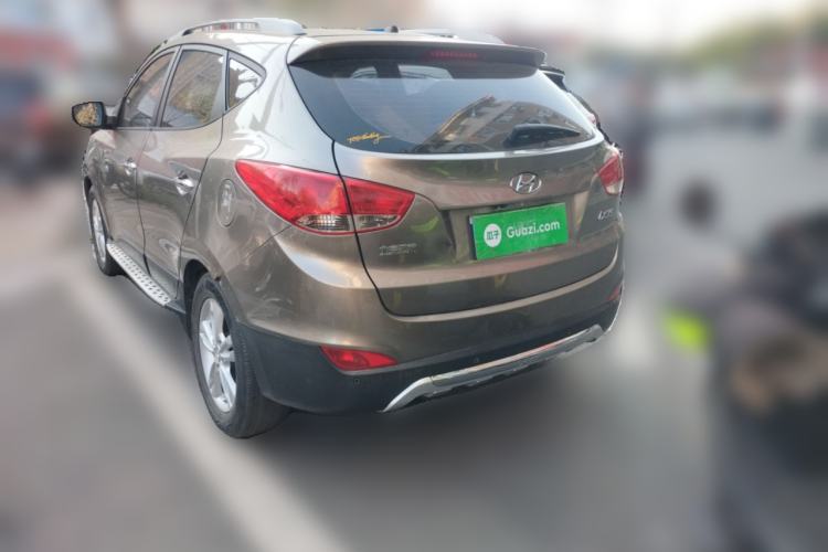 Used Hyundai ix35 2010 2.0L Automatic Two-Wheel Drive Elite Edition GLS
