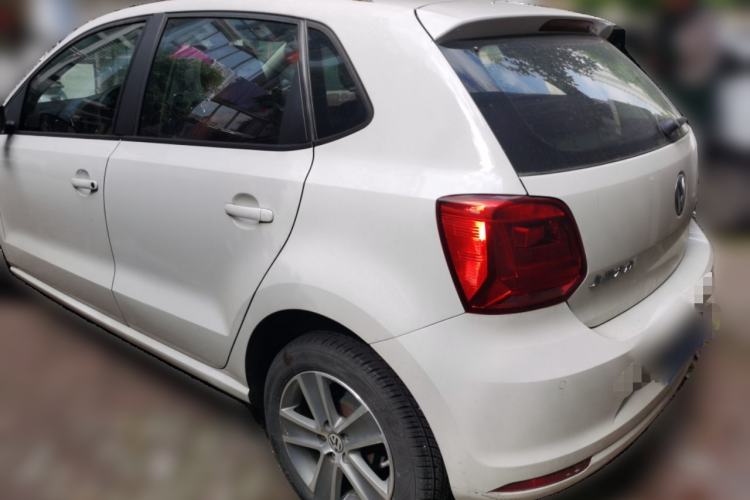 Used Volkswagen Polo 2016 1.6L Automatic Comfort Model