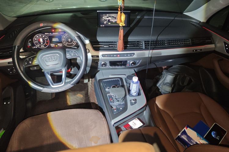 Used Audi Q7 New Energy 2019 55 e-tron
