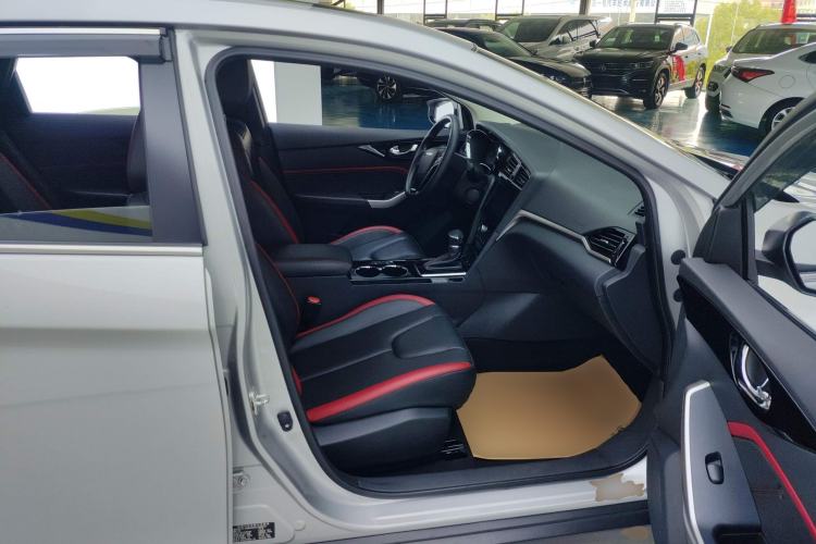 Used Venucia D60 2019 100 000 Honor 1.6L XL CVT Chenku Edition China VI Standard