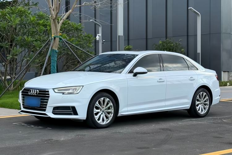 Used Audi A4L 2019 40 TFSI Ambition China VI Front Left 45 Deg