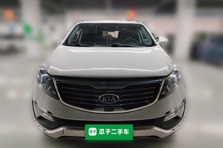 Used Kia Sportage R 2014 2.0L Manual Two-Wheel-Drive GLS
