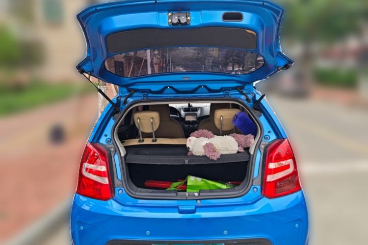 Used Suzuki Alto 2013 1.0L Automatic Luxury Model Trunk