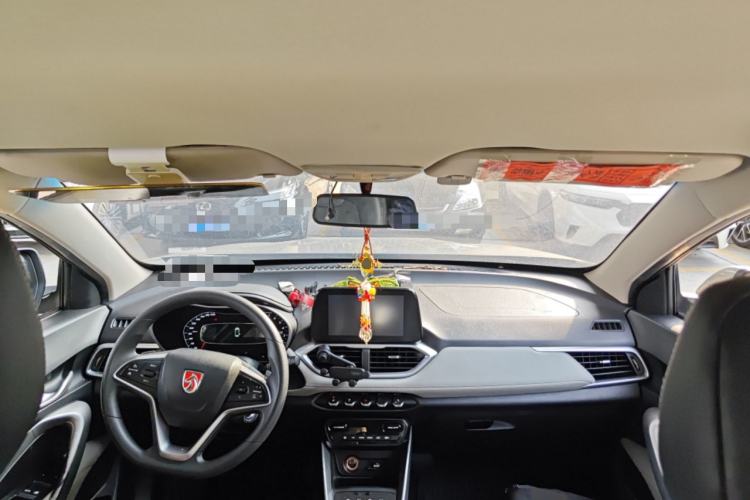 Used Baojun 510 2017 1.5L Automatic Fashion Model