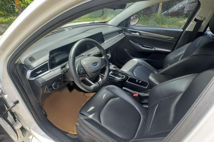 Used Ford Escort 2021 1.5L Automatic Diamond Edition